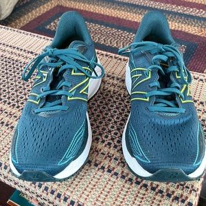 New Balance Fresh Foam 860